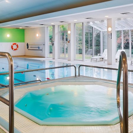 Holiday Inn Colchester By Ihg מראה חיצוני תמונה