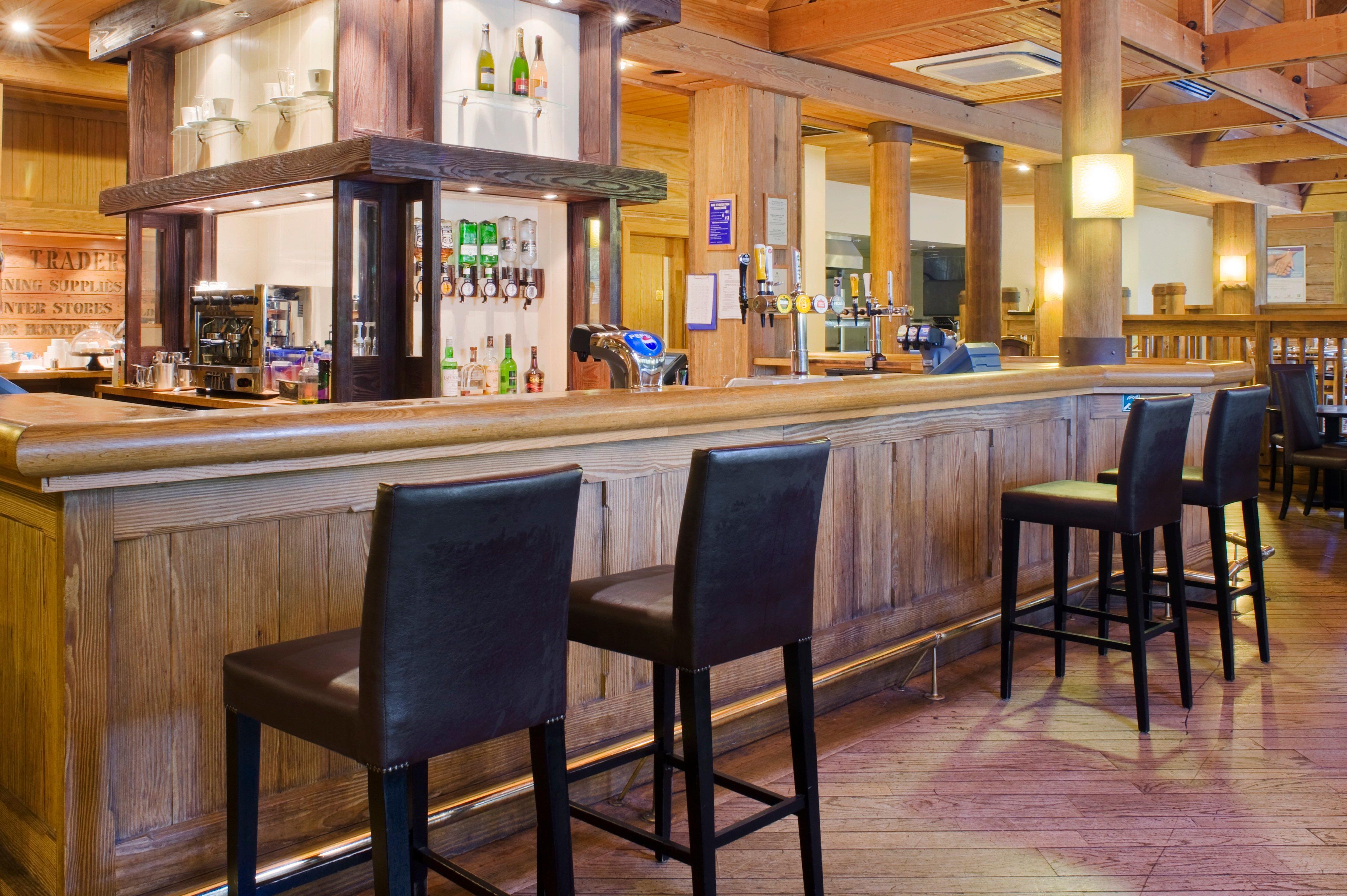 Holiday Inn Colchester By Ihg מראה חיצוני תמונה