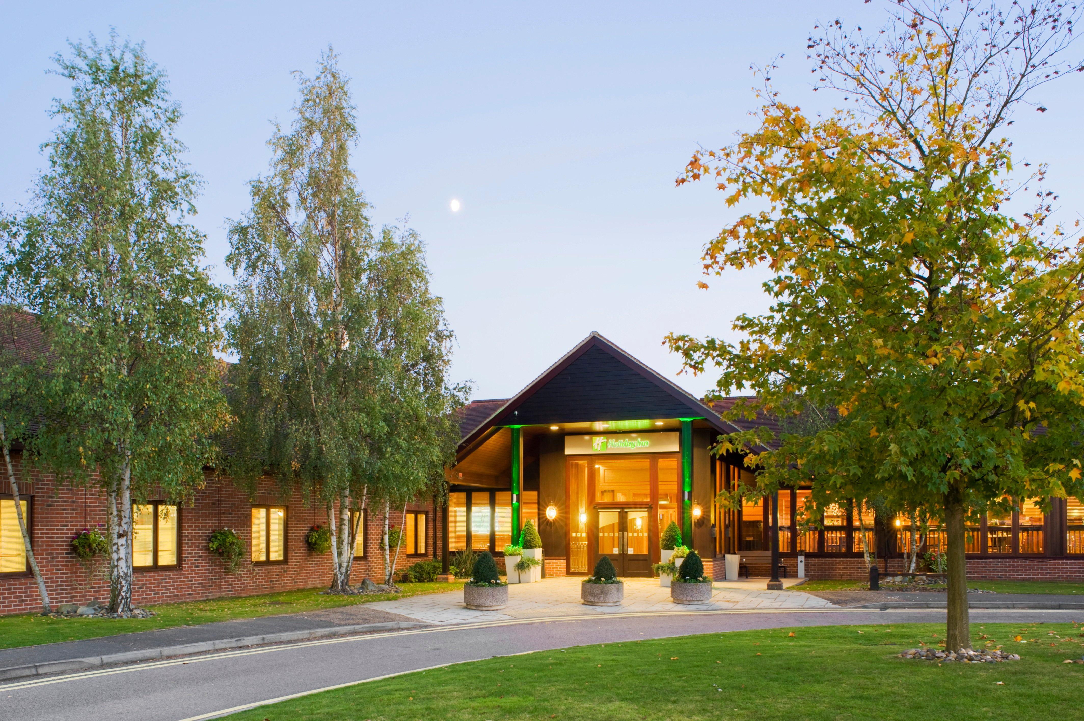 Holiday Inn Colchester By Ihg מראה חיצוני תמונה