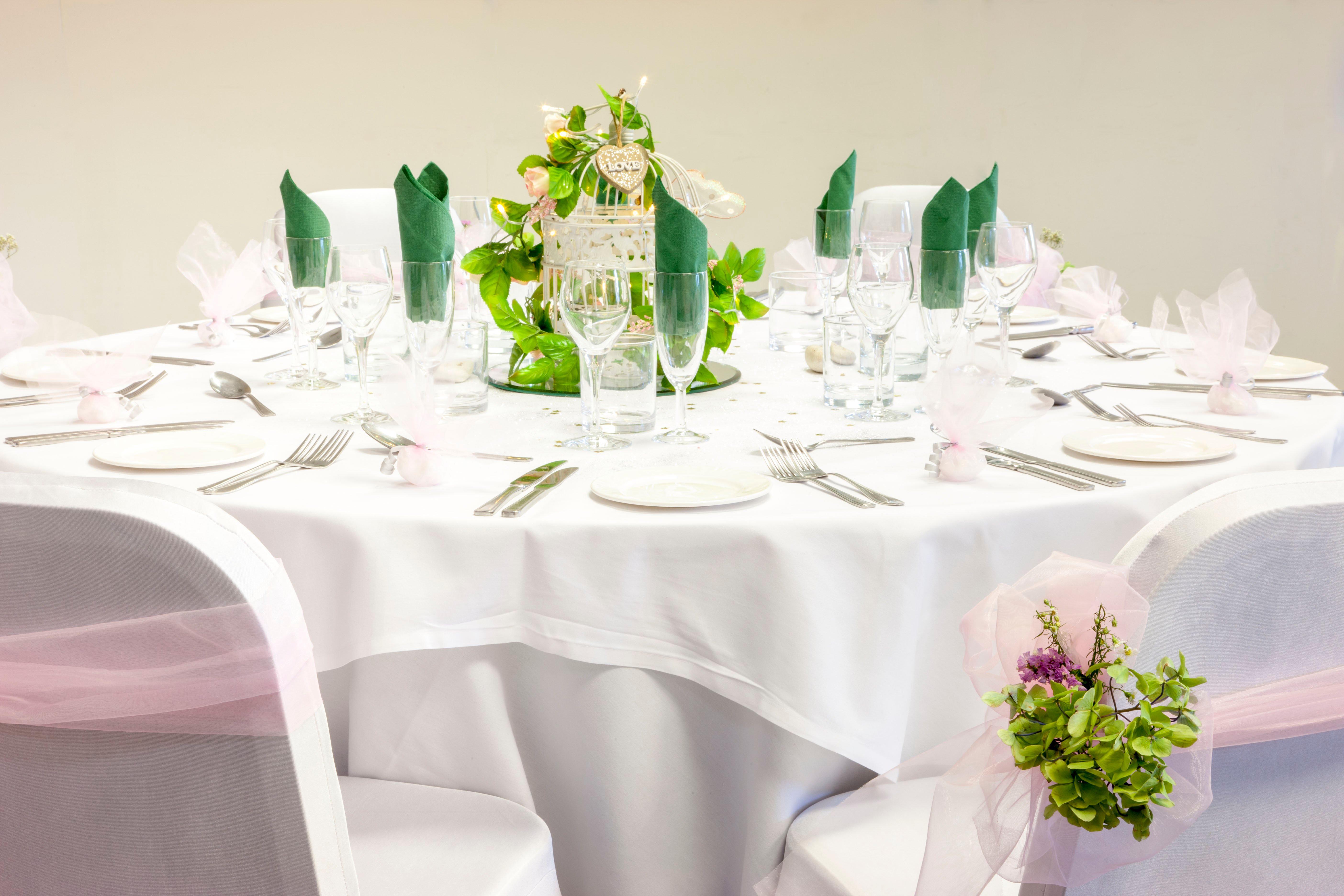 Holiday Inn Colchester By Ihg מראה חיצוני תמונה