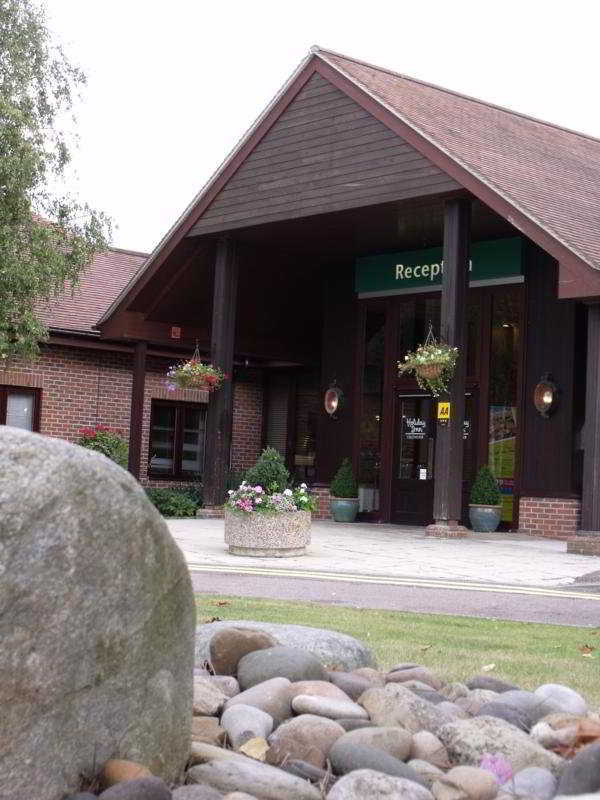 Holiday Inn Colchester By Ihg מראה חיצוני תמונה